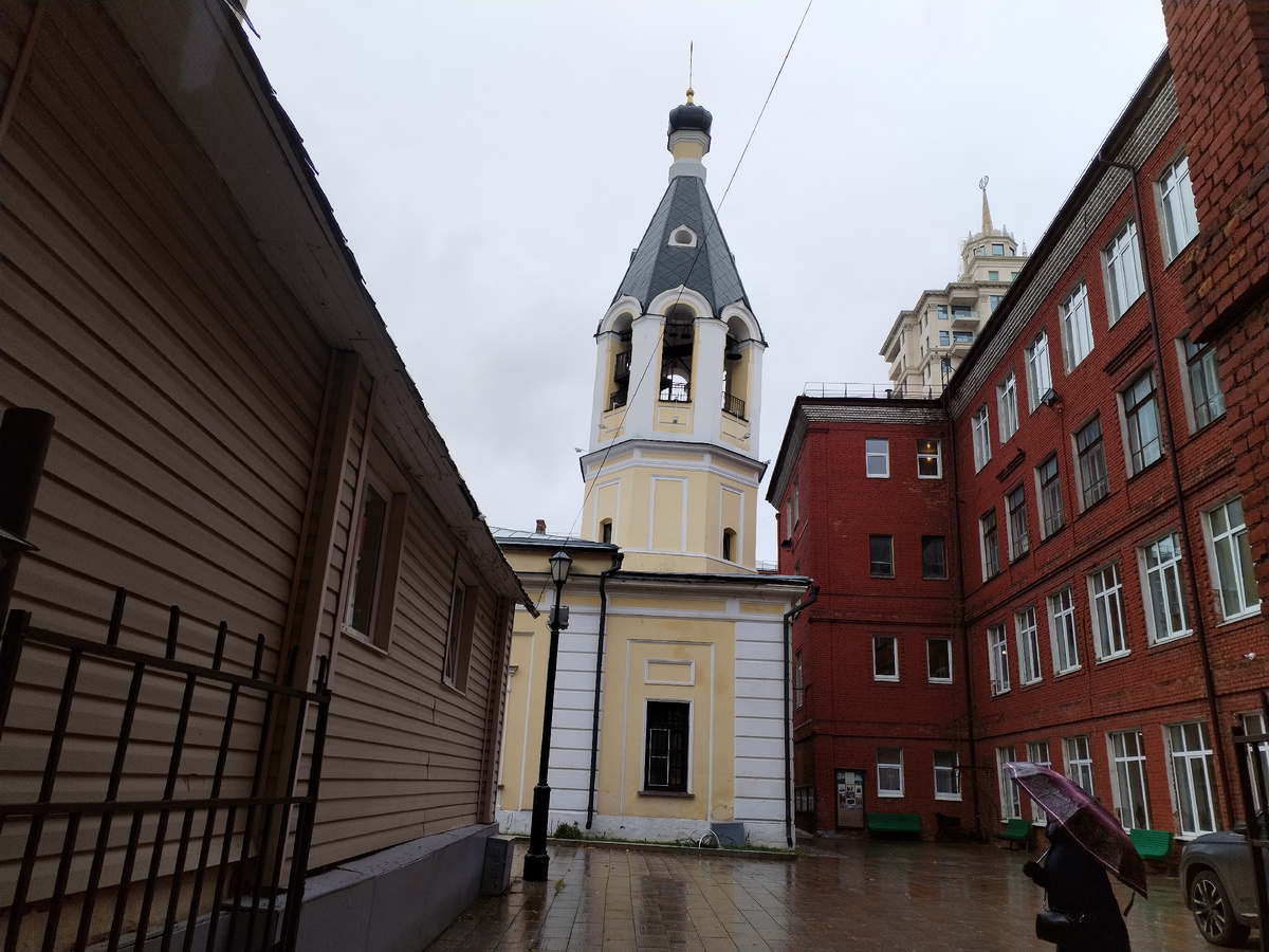 Храм Марона.