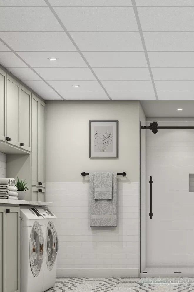 Армстронг в ванной комнате. Потолок на каркасе Т24 с минеральными влагостойкими панелями