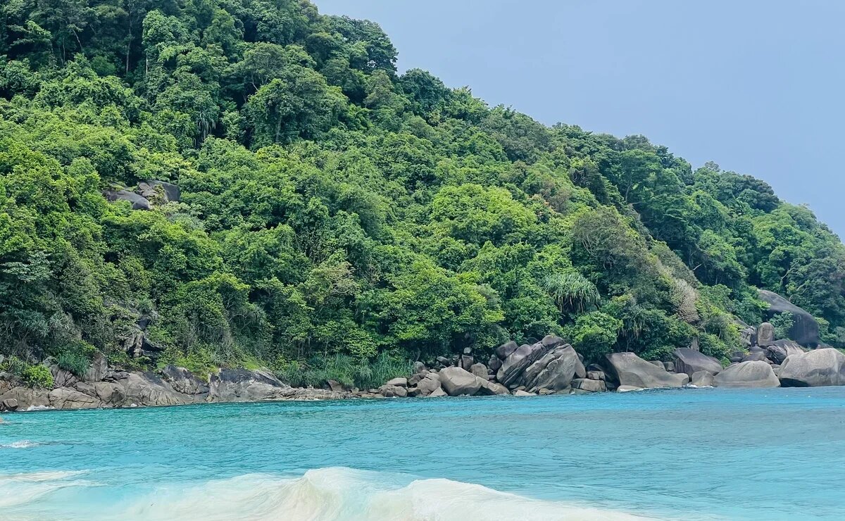    Успеть до зимы: подборка пляжных туров от 50 тысяч рублей с перелетом