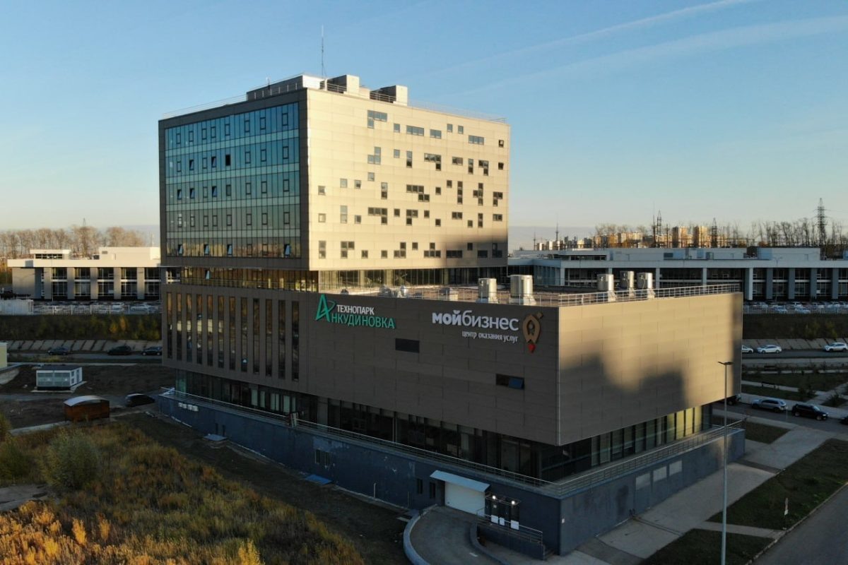    Нижегородские компании получат 94 млн рублей по шести программам фонда