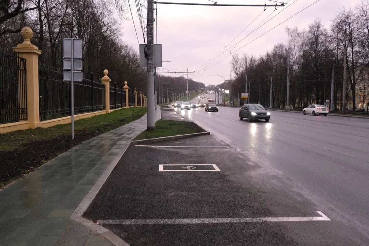    73 парковочных места открыли у нижегородского парка «Швейцария»