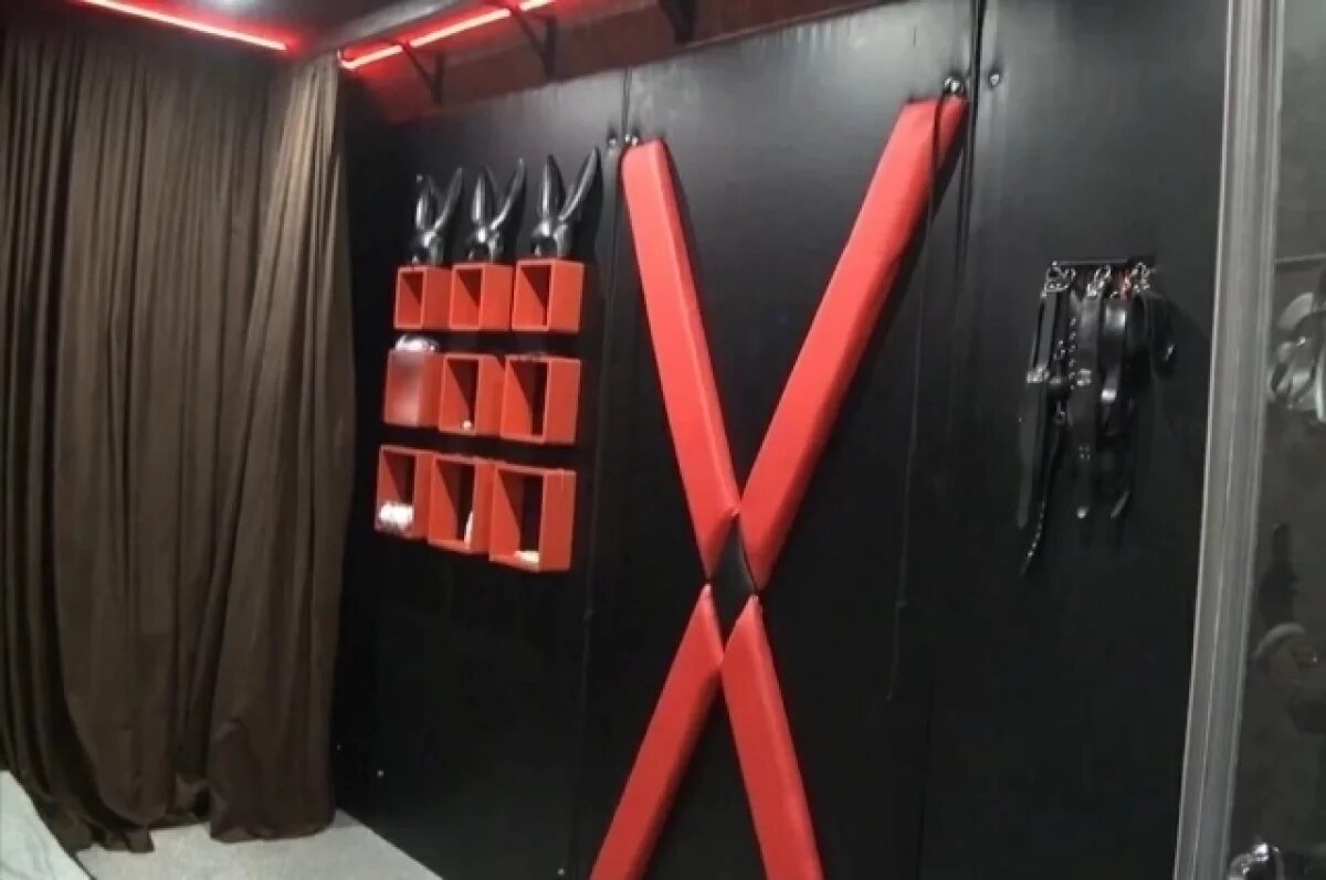    Силовики пресекли работу сети эротических салонов в Томске и СФО