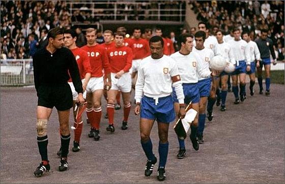Лучшая команда в истории. 5 причин, почему сборная СССР-1966 была круче, чем команда Черчесова и Хиддинка вместе взятые