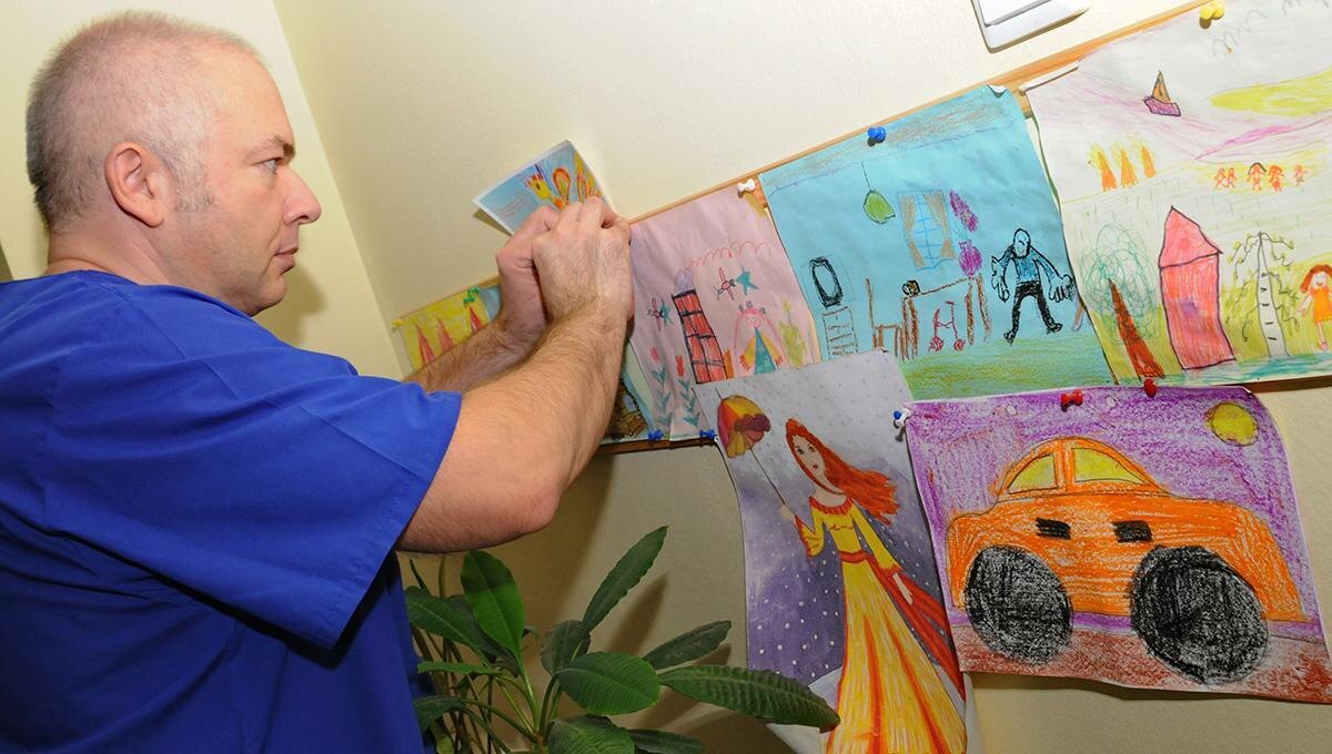    Выставка детских рисунков в хосписе © Сергей Копышко