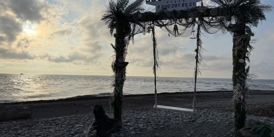 Отзыв о поездке в Сочи 2025. Дешевые билеты и очень дорогие отели. В Москве хинкали вкуснее!