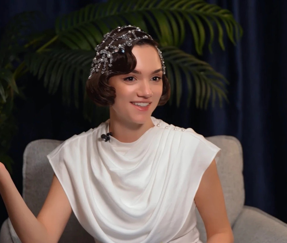 Медведева на интервью с Рудковской. 