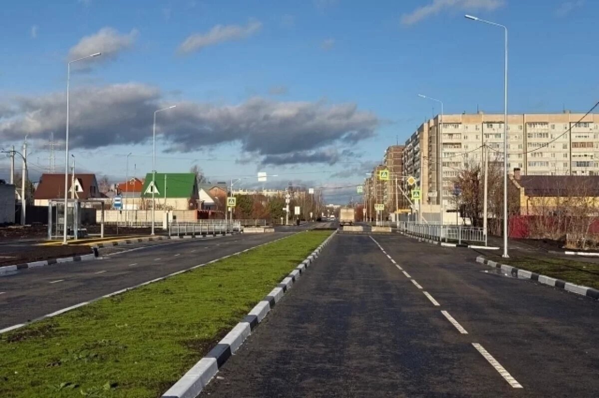    Новый участок дороги по улице Ефремова в Ульяновске ввели в эксплуатацию