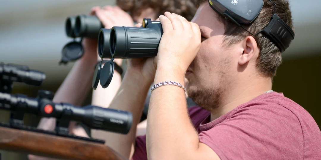 История создания биноклей — от первых оптических приборов до современных моделей