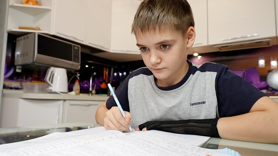    © АО "ТВ Центр"