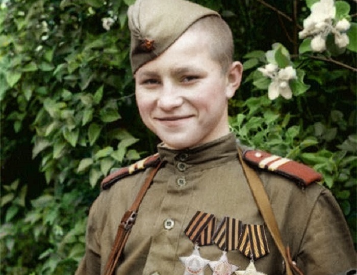 Три ордена Славы в 17-лет. Снайперская стрельба Ивана Кузнецова