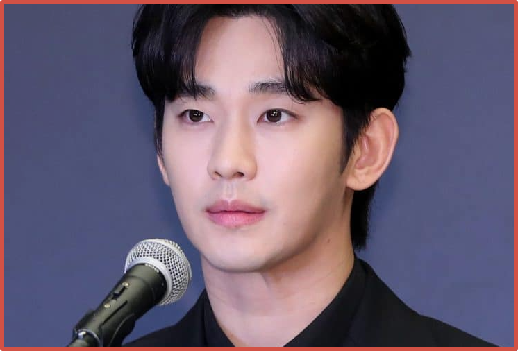 Снимок с экрана монитора. Актер Ким Су Хен.