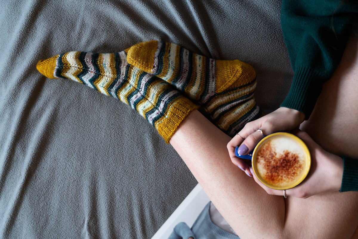 Милые носочки спицами