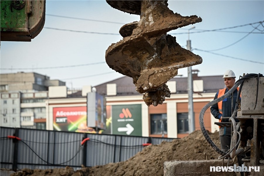 Бурение скважины
