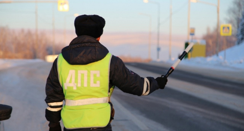    Нужно ли выходить из машины, если вас остановил инспектор ГАИ - ставим точку в вопросе