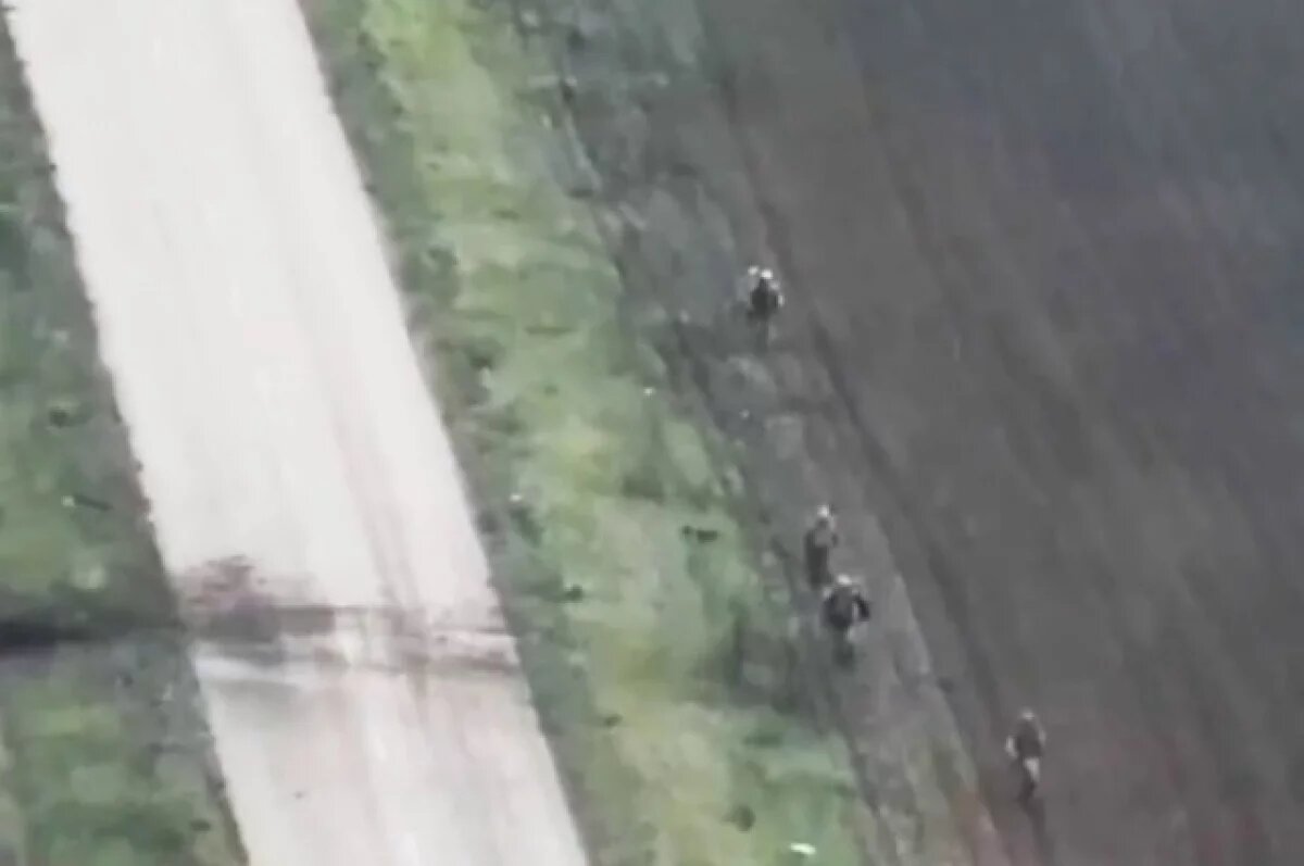    Появились кадры бегства боевиков ВСУ с позиций под Гуляйполем