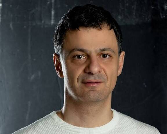 Артём Оганов