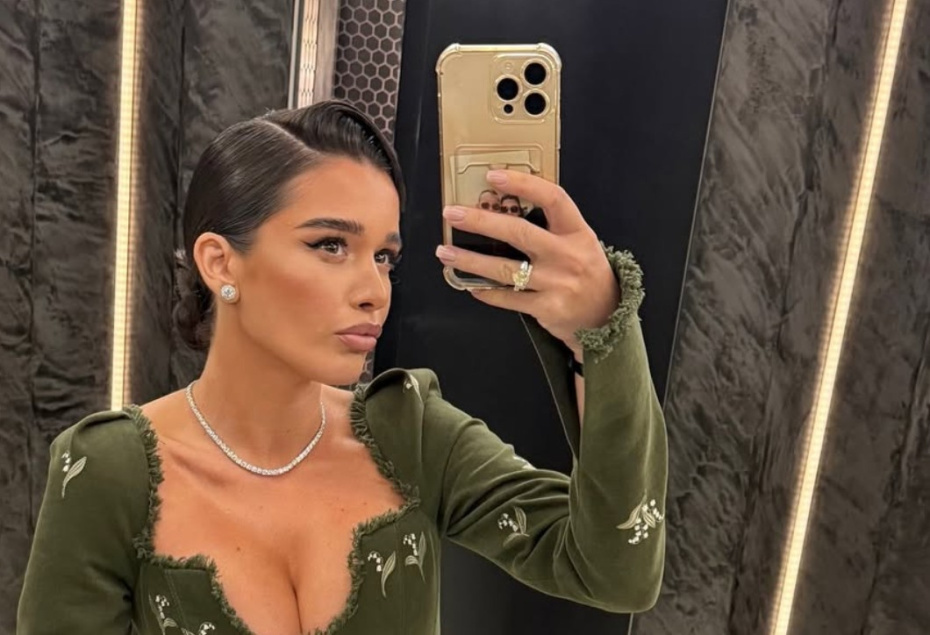    Социальные сети