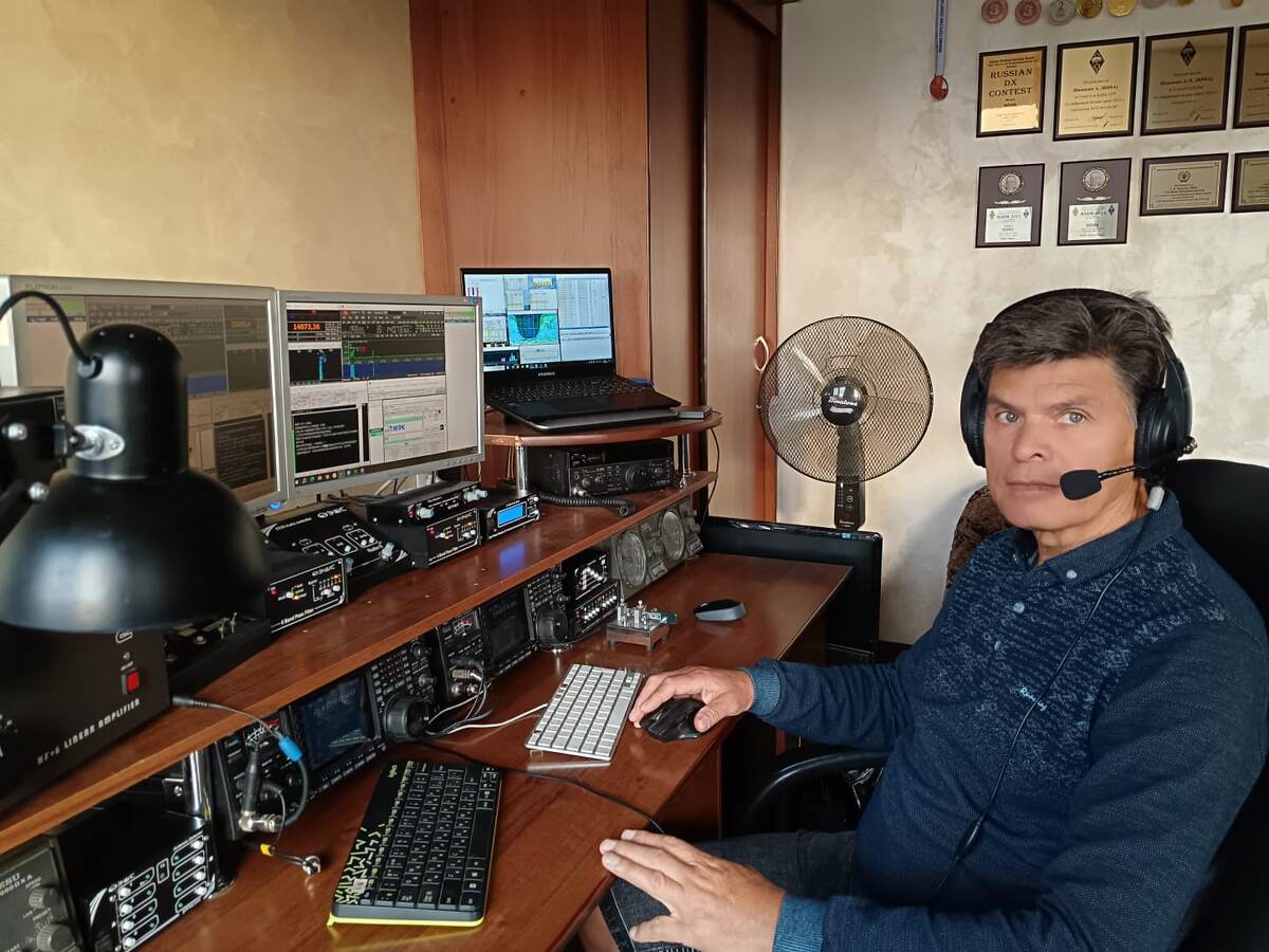 Аркадий Иванкин. Мастер спорта по радиоспорту.Позывной - RD0A.