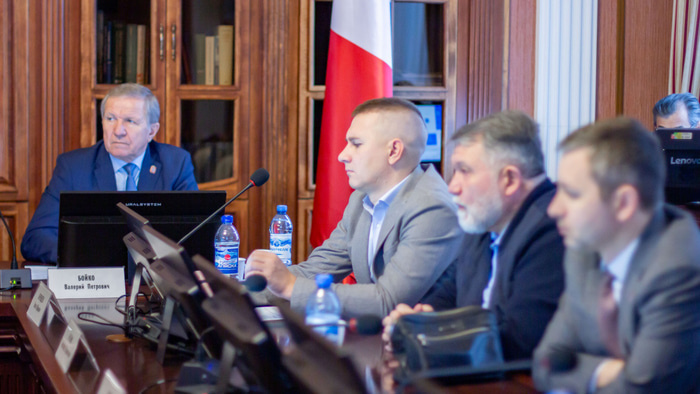    Пресс-служба Заксобрания Омской области