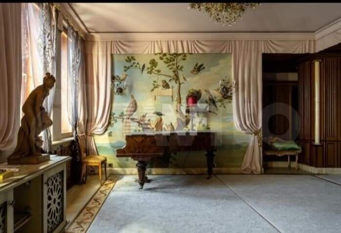 Скриншот с сайта Avito.ru. Листайте галерею