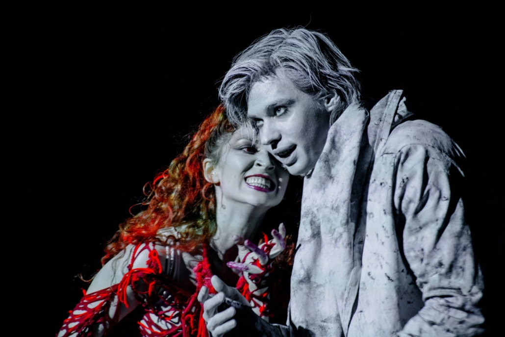 Сцена из спектакля. Источник: https://levendal.ru/