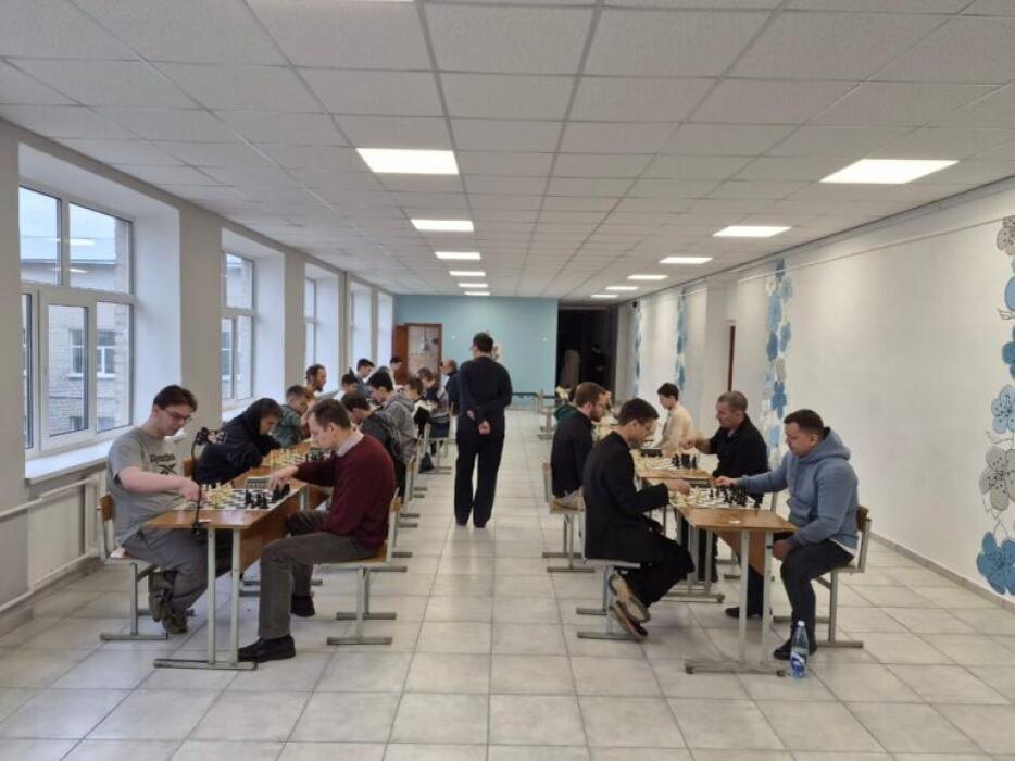 Великолучанин Валентин Власов выиграл чемпионат Псковской области по блицу
Фото: Федерация шахмат Псковской области