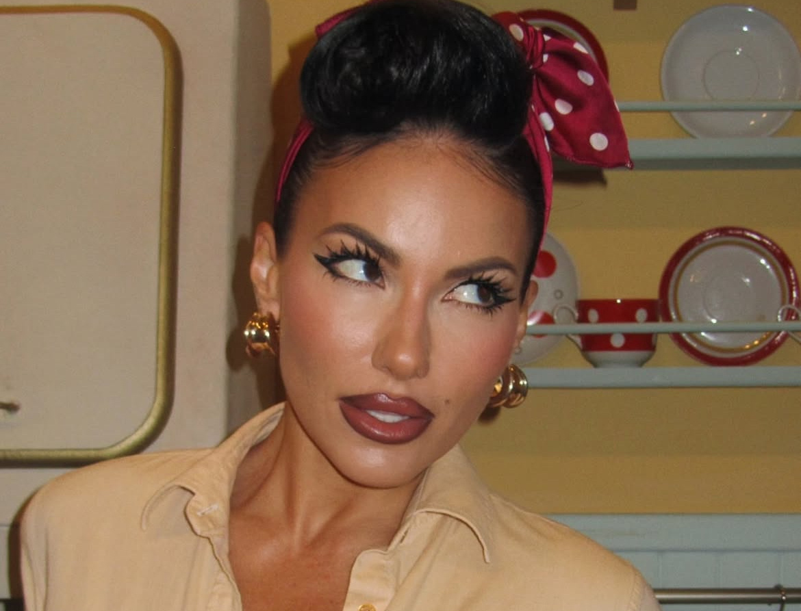     Социальные сети