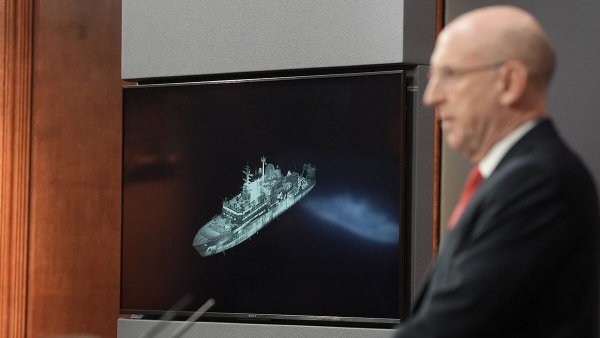   Stefan Rousseau / AP