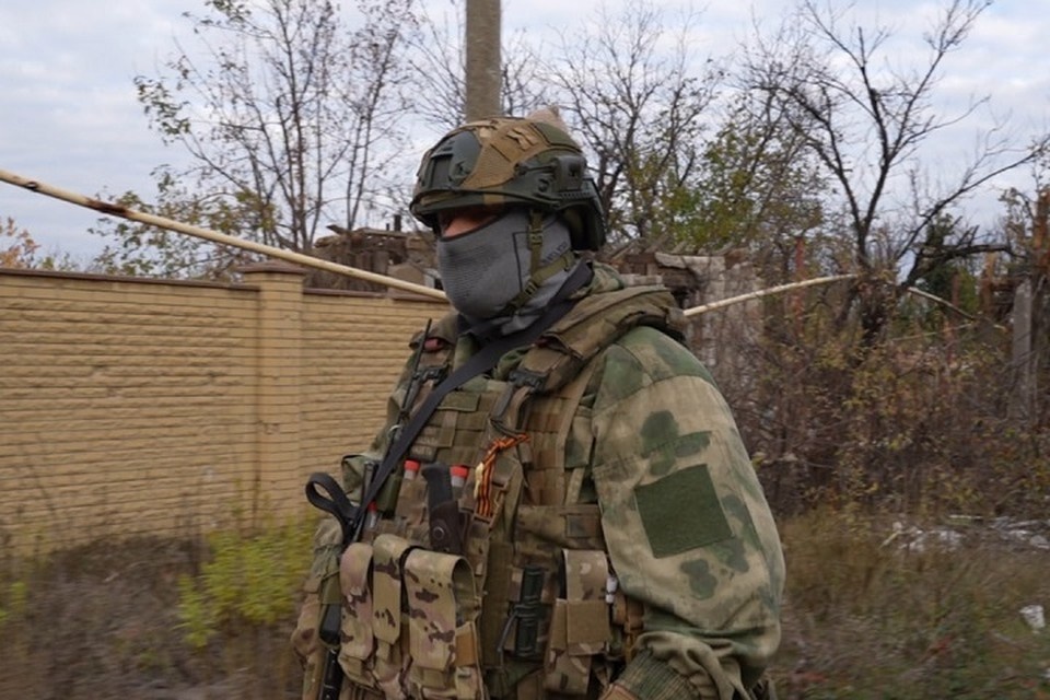    «Ворон» рассказал, почему выброшенный рюкзак с едой может спасти жизнь, и каковы шансы попасть в спецназ после сорока Виктория ЦЫПЛЕНКОВА