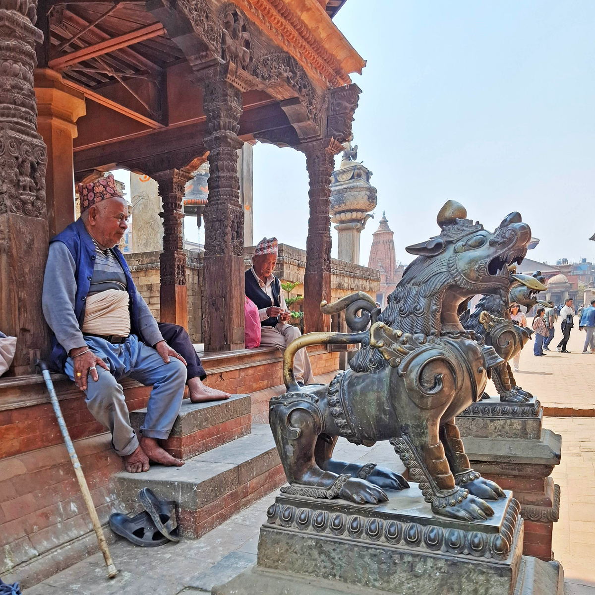 Бхактапур живёт в своём ритме и в своём стиле. Фото автора.