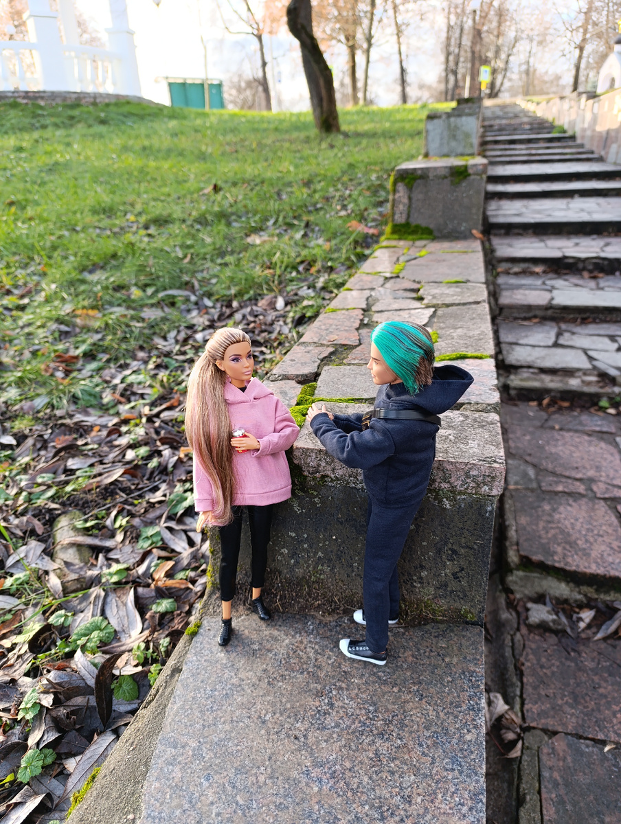 Габби это очень забавляло, давненько её никто так не веселил.