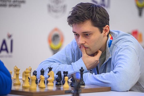 Российский гроссмейстер Андрей ЕСИПЕНКО прорвался в полуфинал Кубка мира.