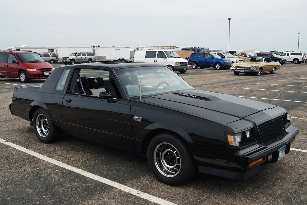   Buick GNX