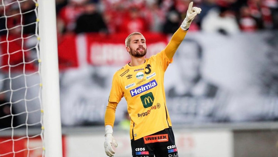    Алфи Уайтмен. соцсети