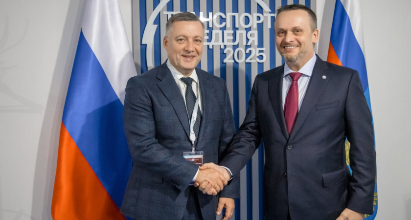    В Иркутской области реконструируют трассу на Ольхоне и готовят строительство аэропорта