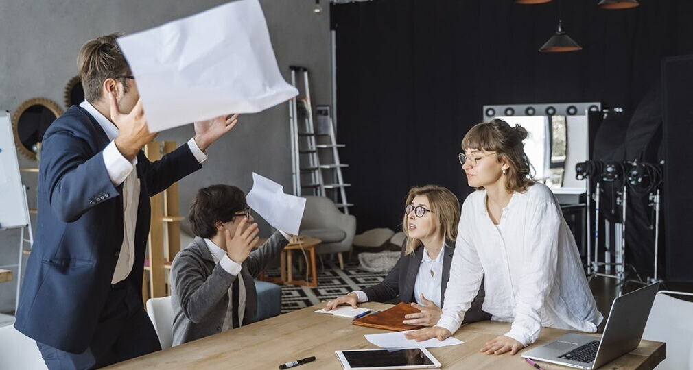 "Обратная сила решений собрания собственников: Почему нельзя снизить плату за ЖКУ «задним числом»"