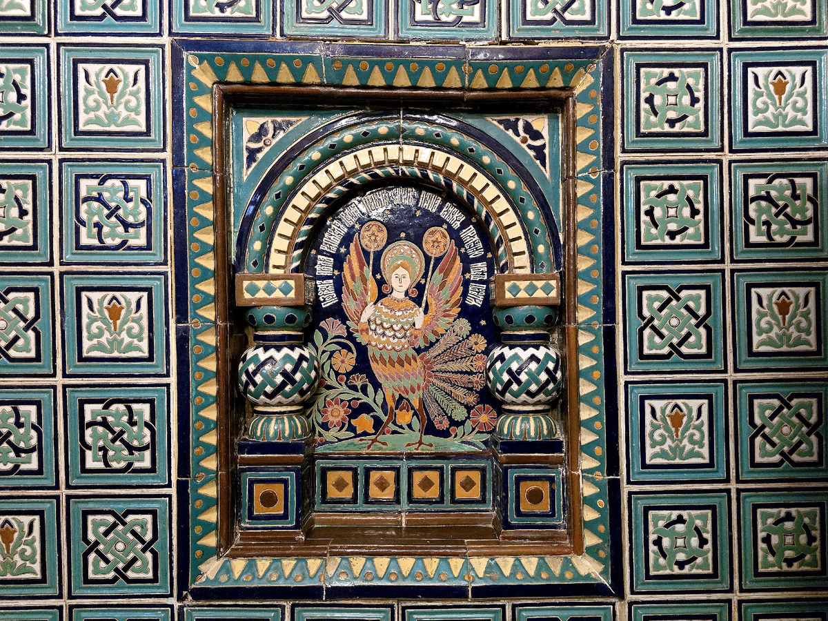 Печные изразцы по эскизам М. Врубеля