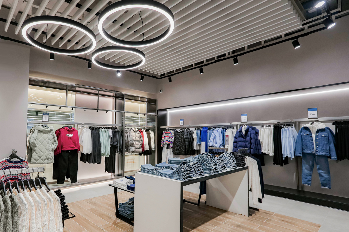 Бутик Mavi (турецкий бренд повседневной и джинсовой одежды), г. Пермь