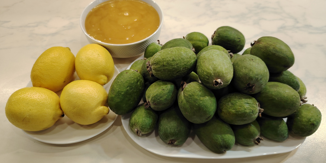 «Витаминная бомба» из фейхоа с лимоном и мёдом на зиму.