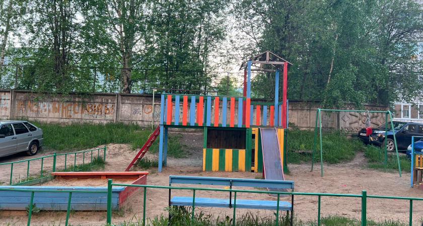    Девочка получила травму, упав в незакрытую траншею в Воронежской области