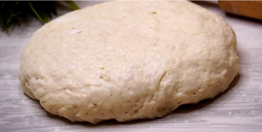 Замешиваете тесто на воде... не делайте эти ошибки. Три секрета - и тесто как ПУХ. Рецепт для тех, кто боится теста.