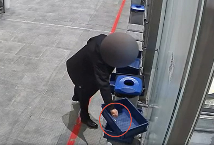 фото: ЛО МВД России в а/п Пулково