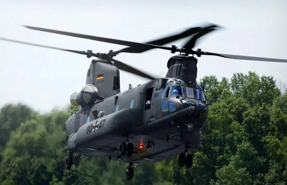 США одобрили поставку 60 транспортных вертолетов CH-47F Chinook для Германии. Фото: Boeing