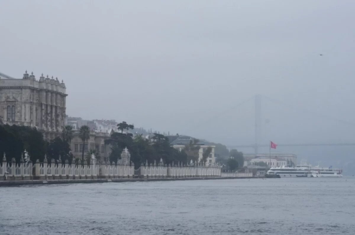    У берегов Стамбула на танкере с российским экипажем погиб моряк