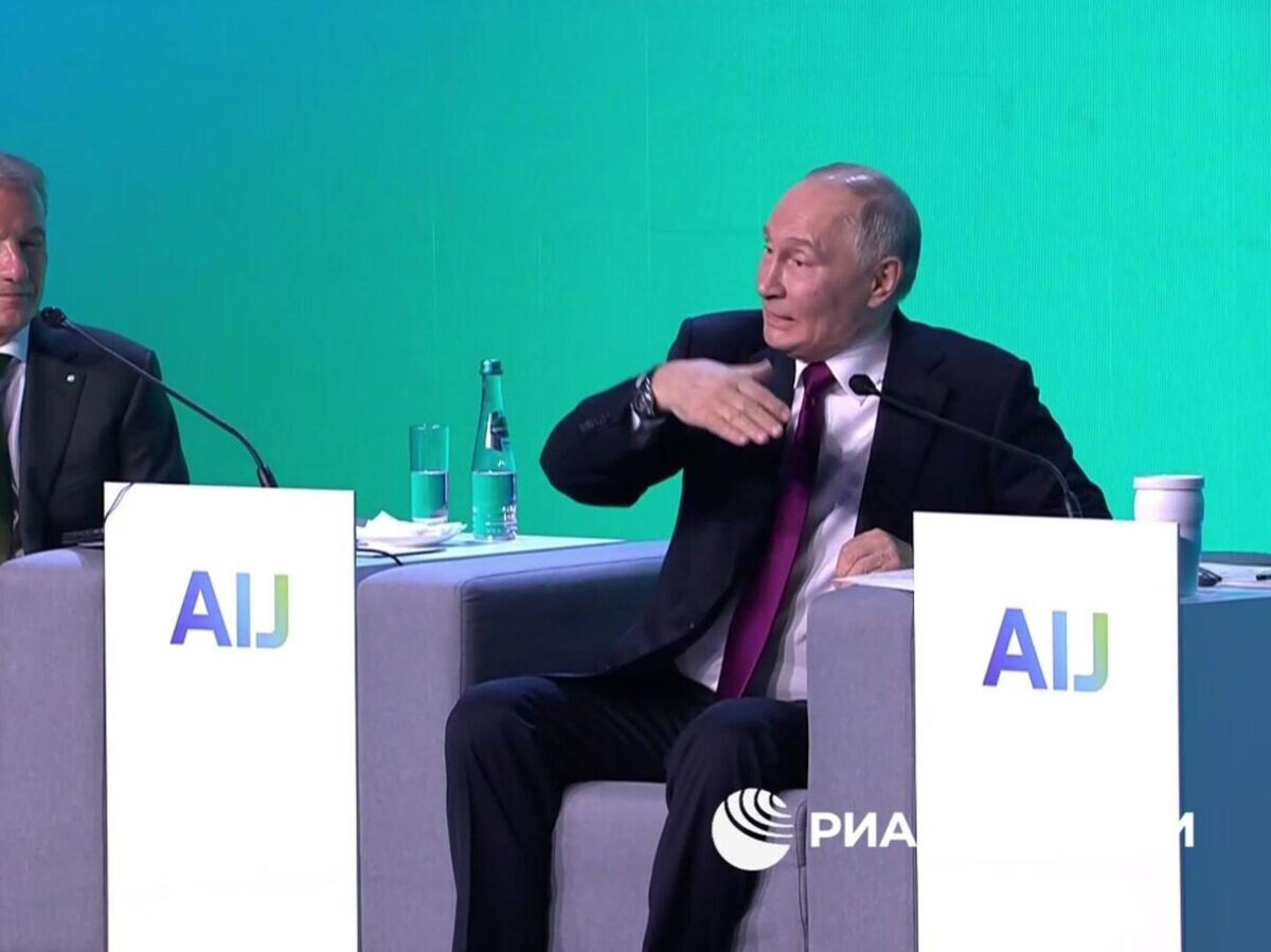    Путин: продолжительность жизни может составлять и 150 лет, но и этого будет мало© РИА Новости