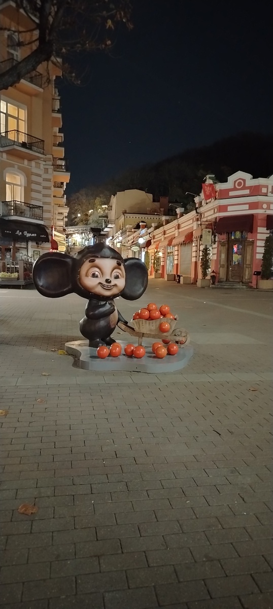 Красавец Чебурашка в Кисловодске