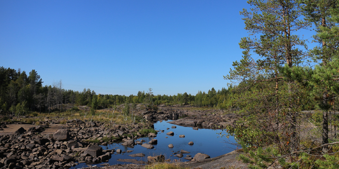 Беломорск. Карельский город мостов и островов. День 2. Часть1. Петроглифы и природа карельского поморья.