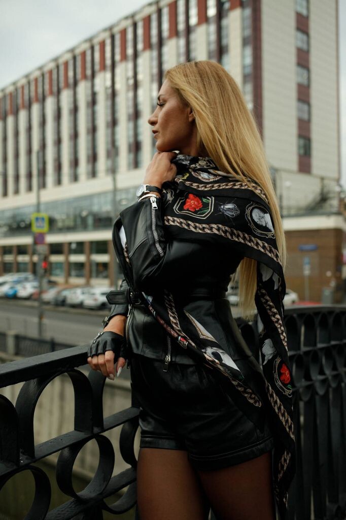 «Мы читаем рекомендации экспертов, скачиваем приложения, составляем списки полезных продуктов… Но уже через несколько дней мотивация тает» – Алсу Копылова