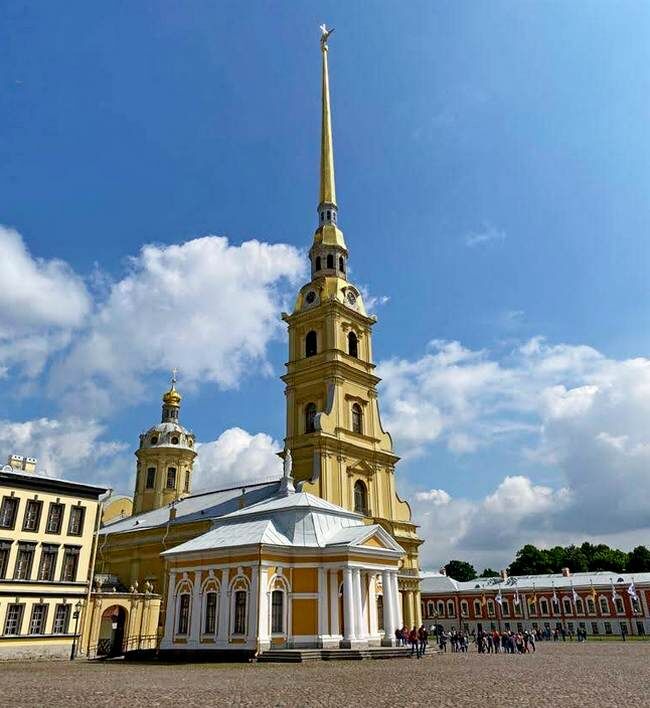 Петропавловский собор на Соборной площади /фото из личного архива, 2022/