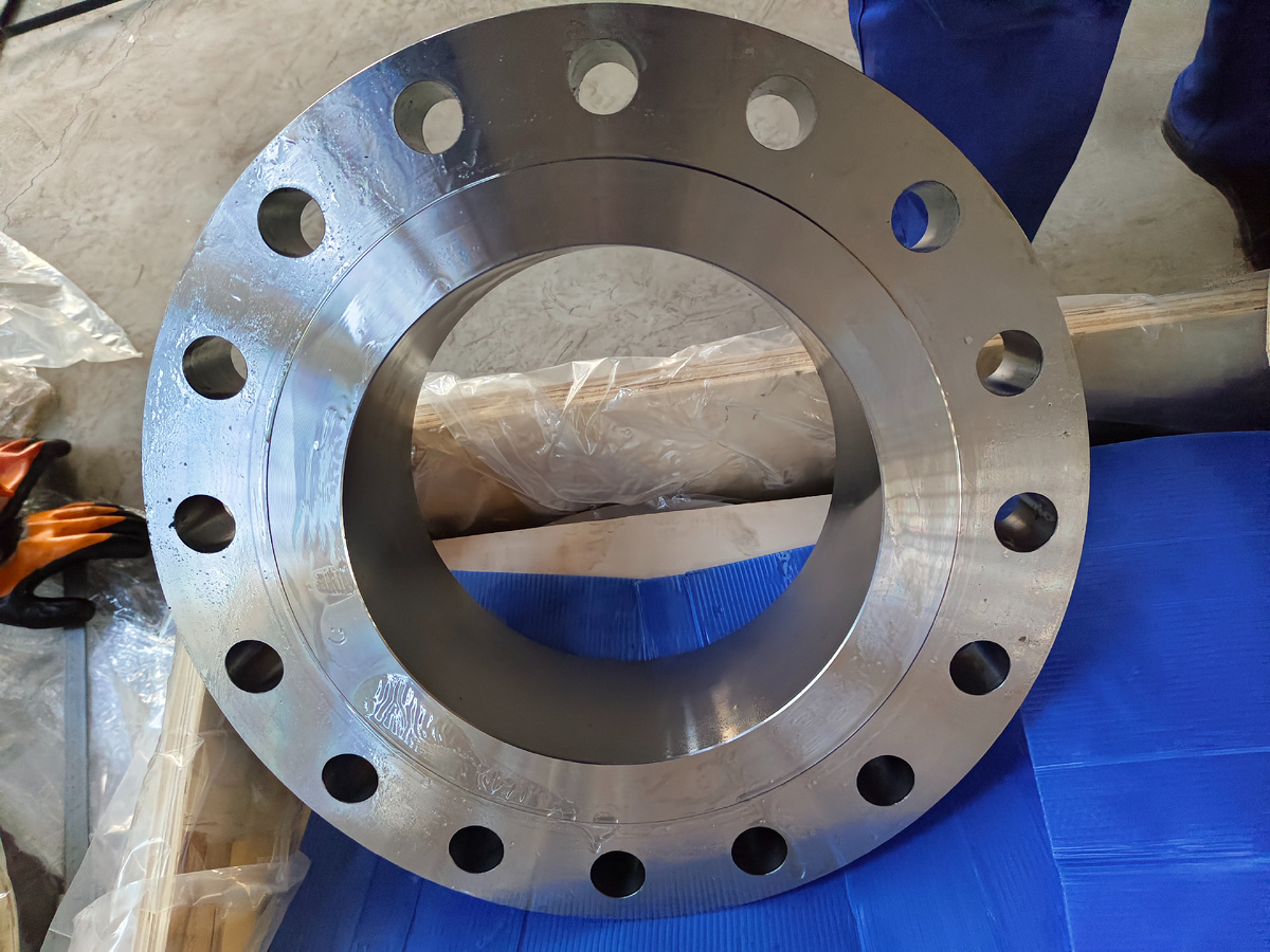 Листайте карусельку 